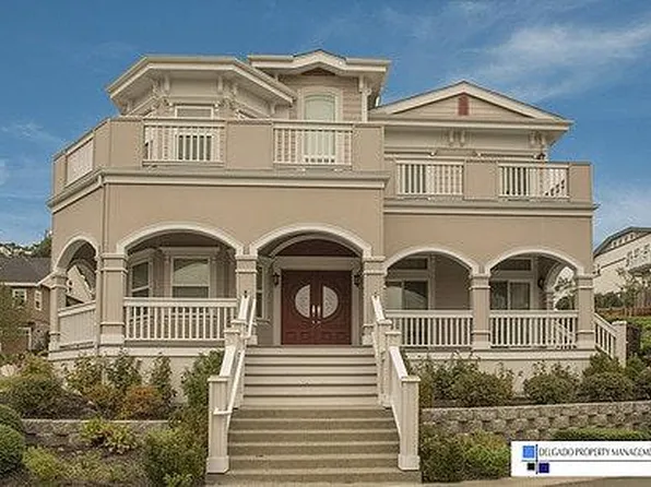 155 Saint Catherines Sq, Benicia, CA 94510