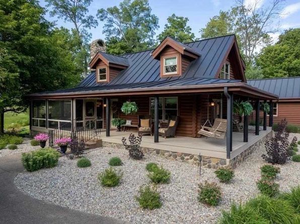 6855 N Centerville Rd, Williamsburg, IN 47393