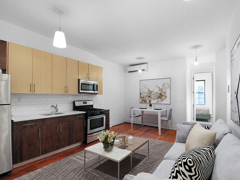 1st image of 1181 Putnam Ave APT 3