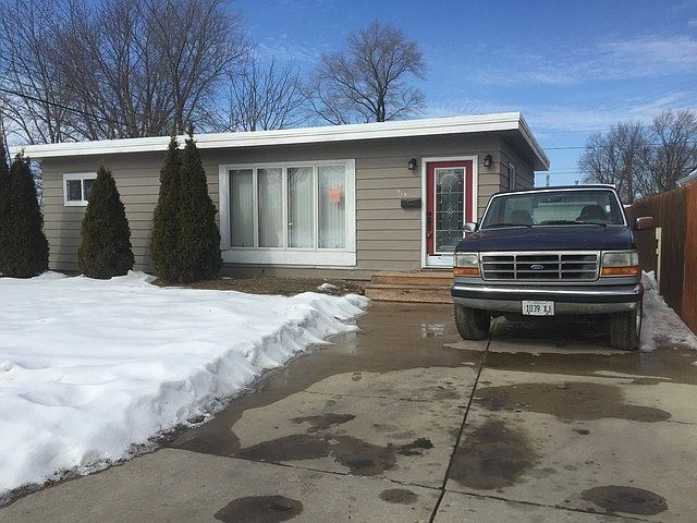 2nd image of 514 Oakwood Ave