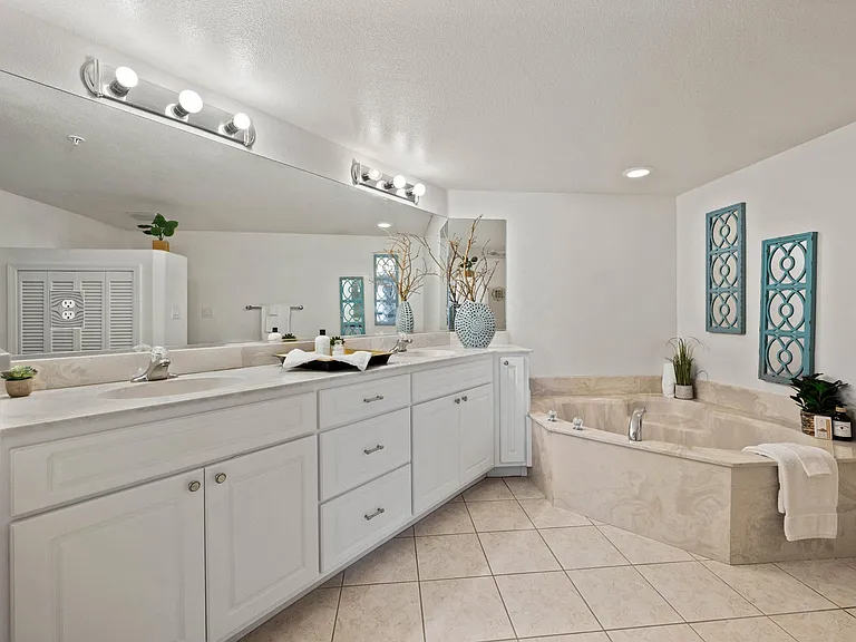 820 Del Rio Way #504 — Photo 24