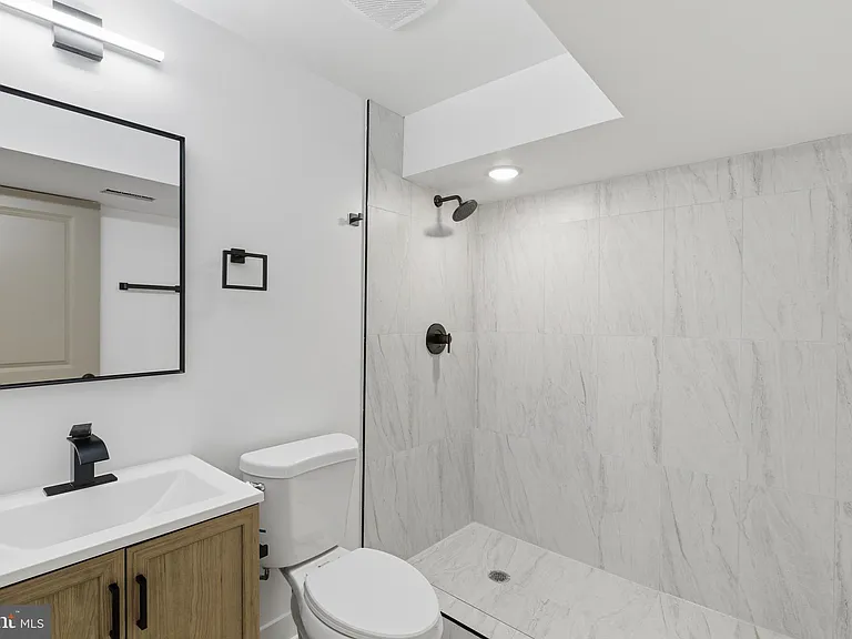 2505 N 11th St #1 — Photo 15
