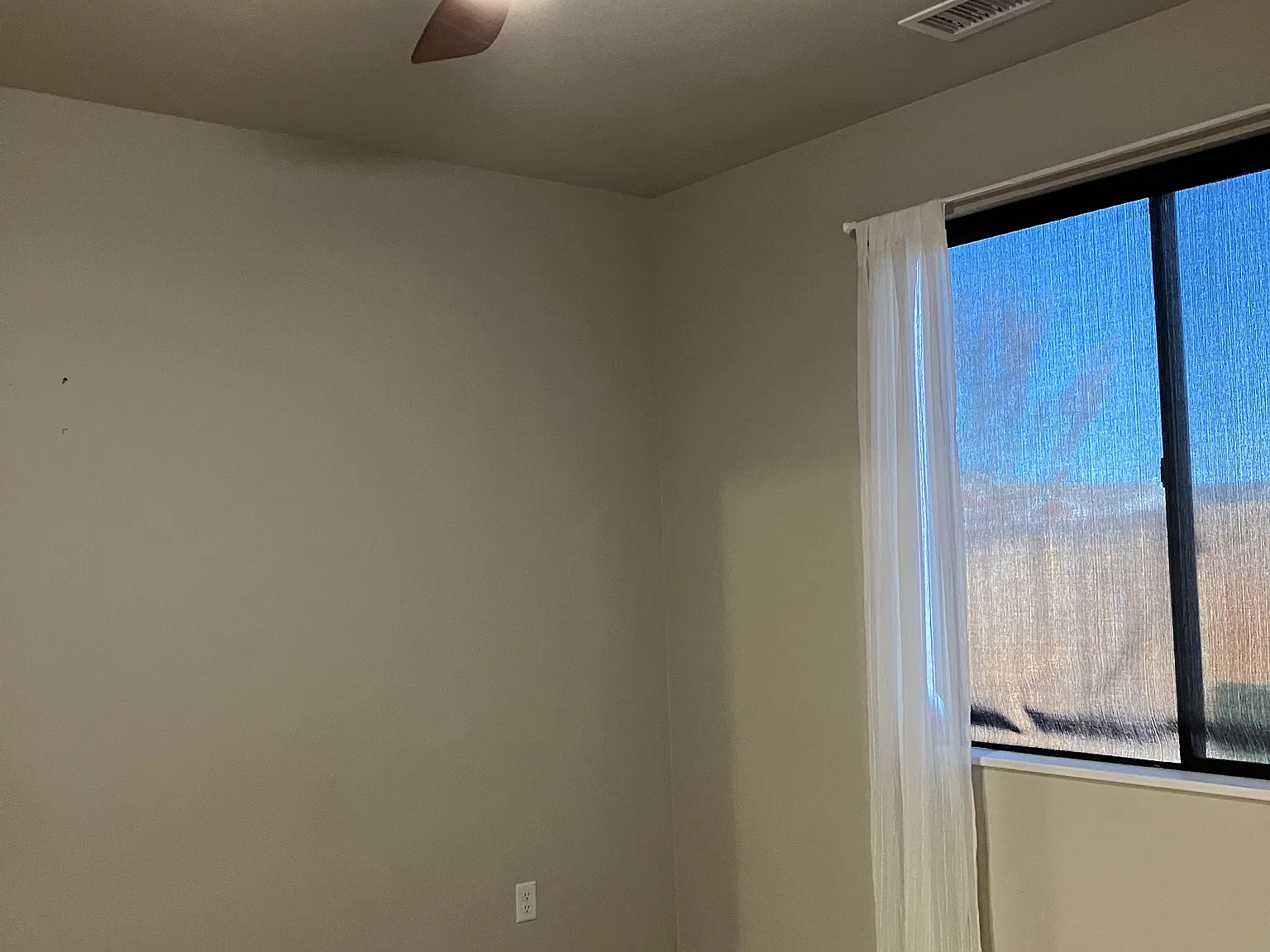 2 bed, 1190 sqft, $2,000 — Photo 1