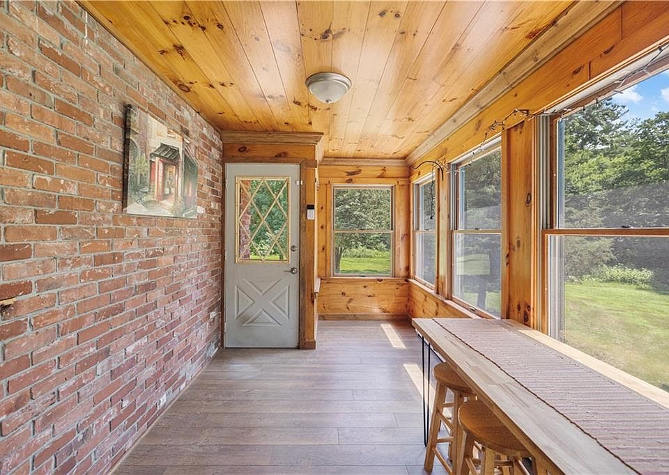 540 Providence Pike North Smithfield RI Zillow