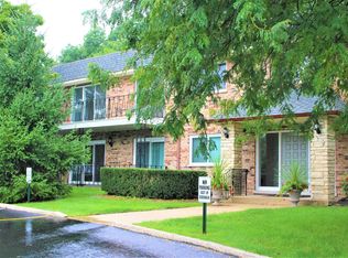 191 Hillcrest Ter APT 1B, Bloomingdale, IL