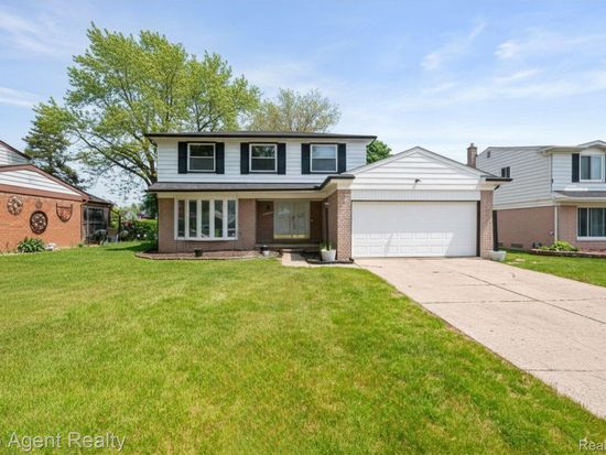 27370 Selkirk St, Southfield, MI 48076