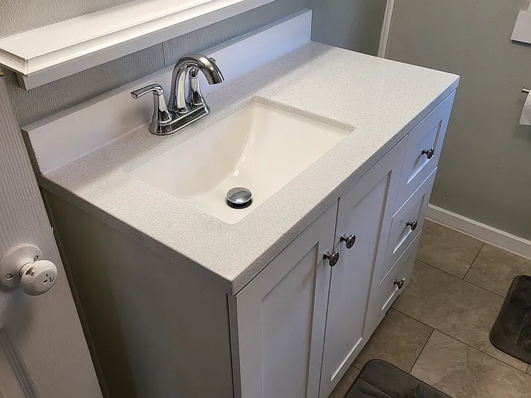 New bathroom sink