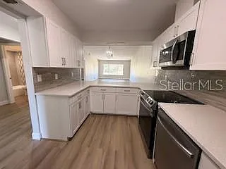 2 bed, 2.0 bath, 1304 sqft, $2,150 — Photo 4