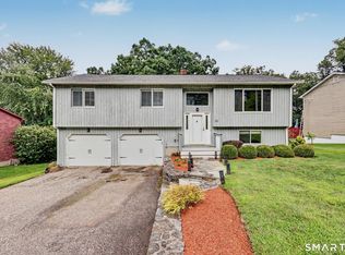 35 Bruce Drive, Shelton, CT 06484