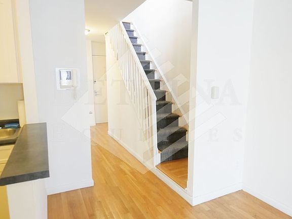 5th image of 77 5th Ave APT 19D