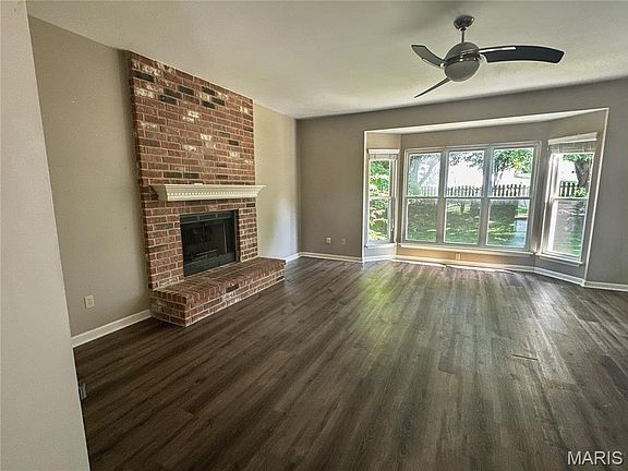 5th image of 7377 Little Oaks Dr