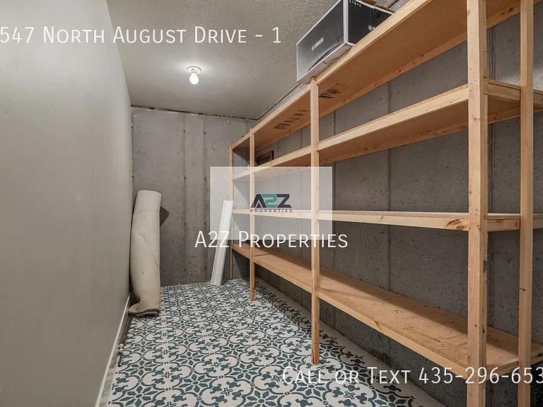 1547 N August Dr #1 — Photo 26