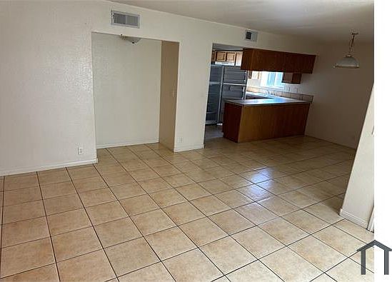 4th image of 6212 Bellota Dr APT D