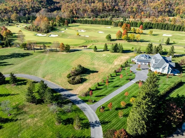 152 Eagle Ct, White Sulphur Springs, WV 24986