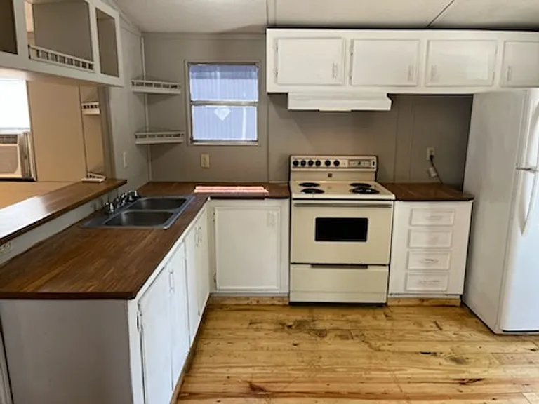 Williams Homes — Photo 1
