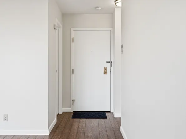 460 S Marion Pkwy, Denver, CO