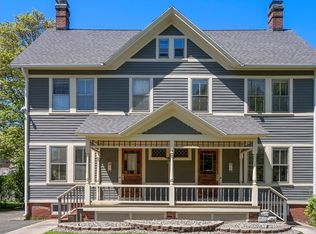 312-314 Springfield St, Chicopee, MA 01013