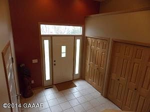 5th image of 3715 Crestwood Dr NE