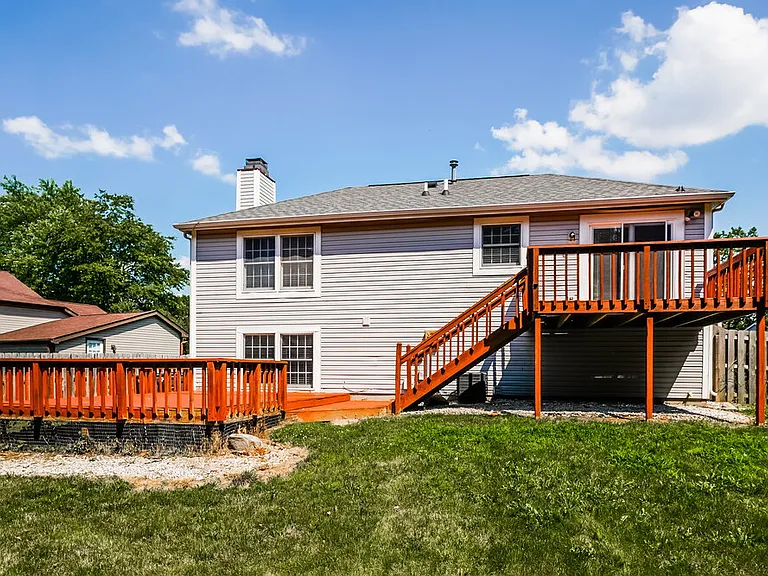 532 Hunters Trl — Photo 16