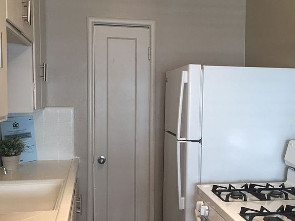 5th image of 1730 O St APT B