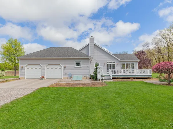 5225 Bent Oak Hwy, Adrian, MI 49221