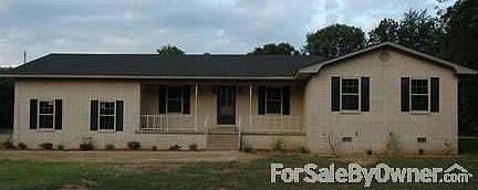 2800 sq ft house on 5 ac
						:
						Big front Yard, barn and storage buildings n back and mineral rights with sale