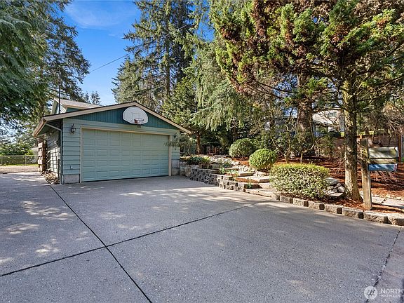 2nd image of 20020 Cypress Way