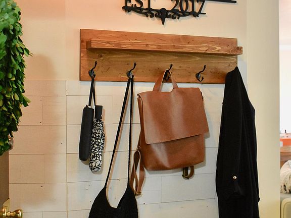 Entrance (Photo from previous listing)