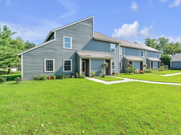 9 Conifer Court, Burlington, VT 05401