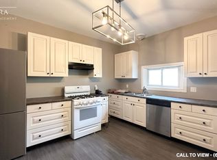 1029 York St #2, London, ON N5W2T4