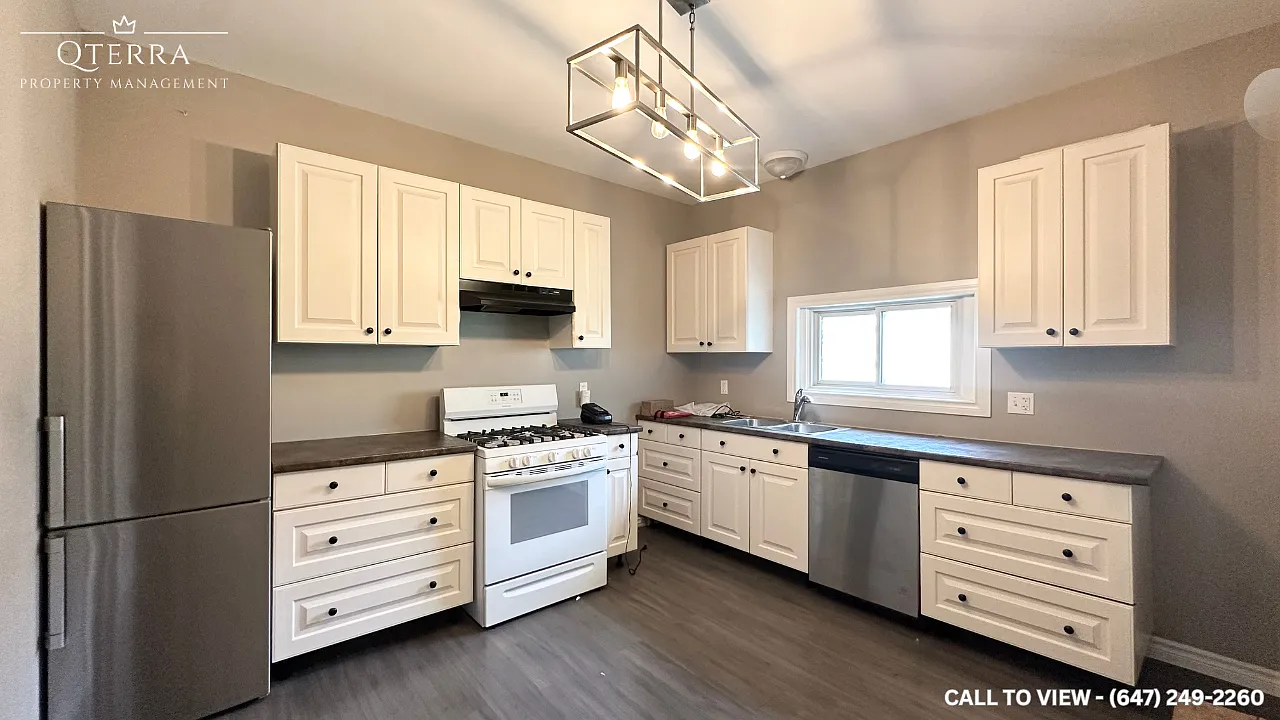 1029 York St #2 photo 1
