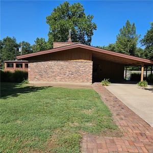 206 Crestwood Ln, Pittsburg, KS, 66762
