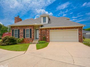 4005 Lakewood Valley Dr, North Little Rock, AR 72116
