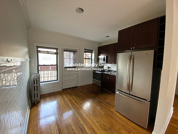 4th image of 853 W Agatite Ave APT 3S