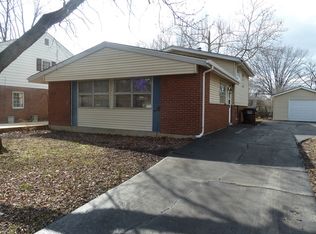 404 Douglas St, Park Forest, IL
