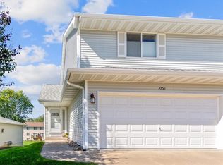 2700 Ridgeview Way, Marion, IA 52302