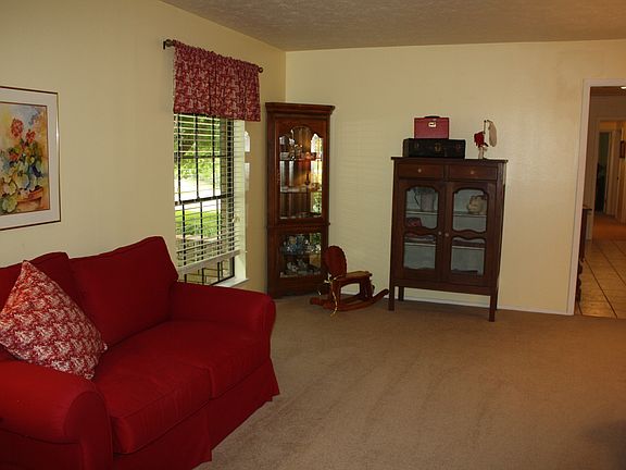 Formal Living Room 