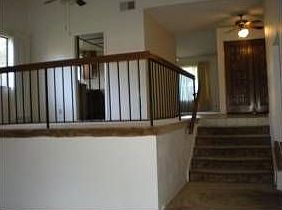 3rd image of 1611 N Ash St
