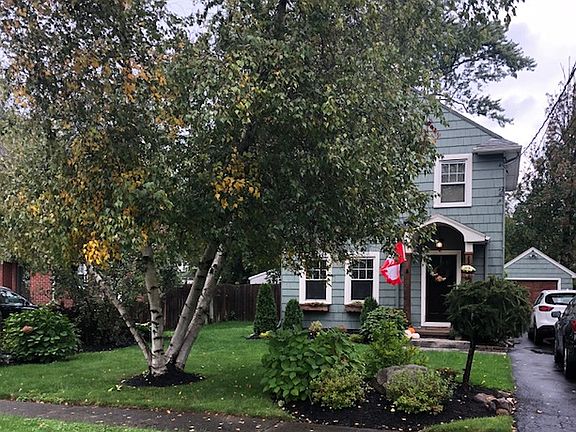 2nd image of 22 Woodview Ct