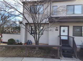 615 Cypress Rd UNIT 615, Newington, CT 06111