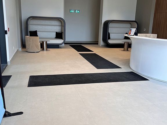 3rd image of 2075 Lakeshore Rd #2509