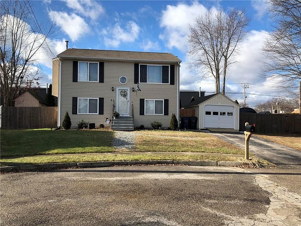 1st image of 31 Serenity Ct