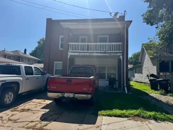 713 N Bellevue Ave, Hastings, NE 68901