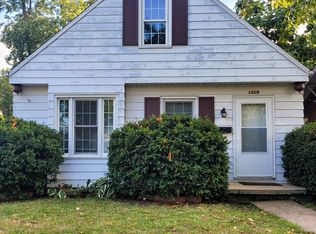 1609 E Clay St, Decatur, IL 62521