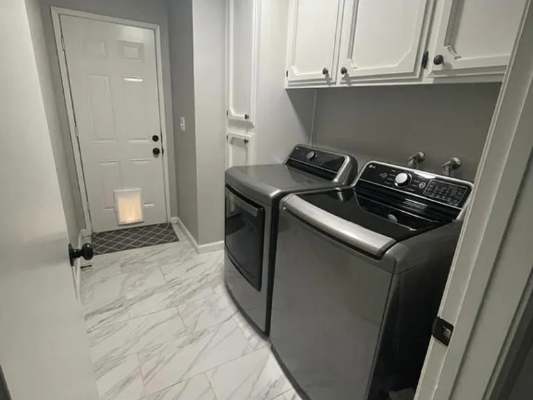 3289 E Paul Ave — Photo 25
