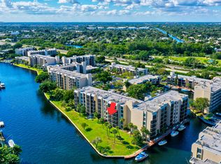 13 Royal Palm Way UNIT 302, Boca Raton, FL 33432