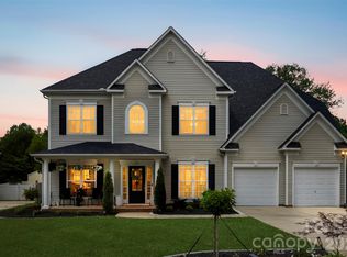 132 Elizabeth Hearth Rd, Mooresville, NC 28115