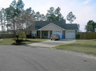 108 Abelia Dr, Raeford, NC 28376