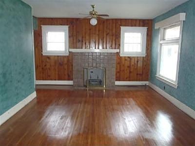 3rd image of 248 Washington Ave