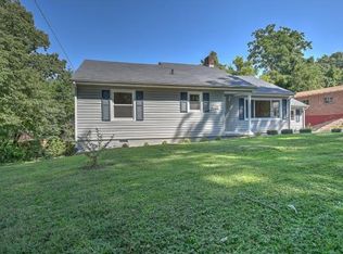 105 Woodland Rd, Johnson City, TN 37601